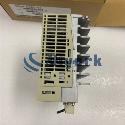 Yaskawa SGDH-04AE-N3Y907 Industrial Servo Drive 50 / 60HZ 200 - 230VAC INPUT 5.5AMP NEW