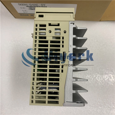 Yaskawa SGDH-04AE-N3Y907 Industrial Servo Drive 50 / 60HZ 200 - 230VAC INPUT 5.5AMP NEW