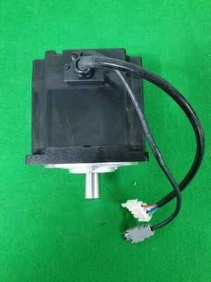 Yaskawa SGMPS-15A2AH121-E AC SERVO MOTOR 1.5KW 3000RPM 200V 9.2A NEW