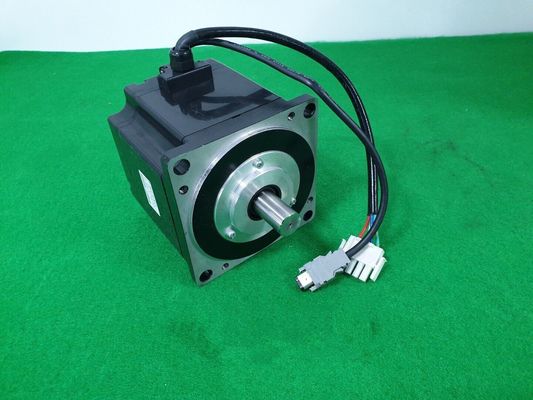 Yaskawa SGMPS-15A2AH121-E AC SERVO MOTOR 1.5KW 3000RPM 200V 9.2A NEW