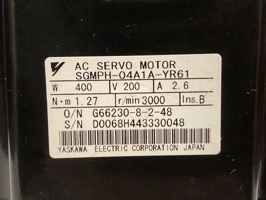 Yaskawa SGMPH-04A1A-YR61 AC SERVO MOTOR 400W 3000RPM 200V 2.6A NEW